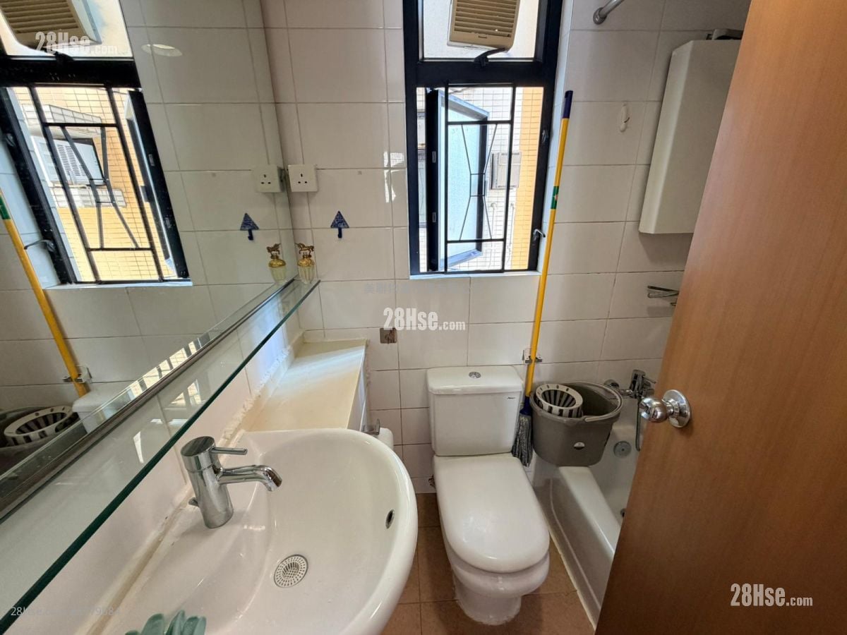 The Sherwood Sell 2 Bedrooms , 1 Bathroom 362 ft²