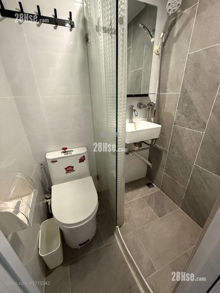 Man Lee Mansion Rental 1 Bedroom , 1 Bathroom 140 ft²