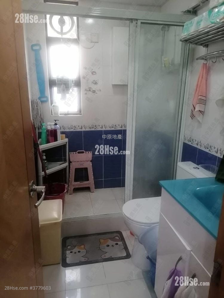 金碧花园 售盘 3 房 623 平方尺