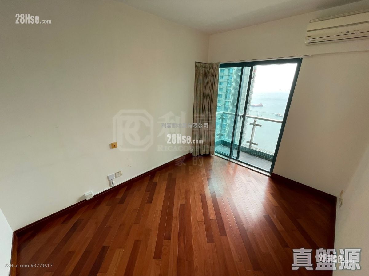 The Long Beach Sell 3 Bedrooms , 2 Bathrooms 816 ft²