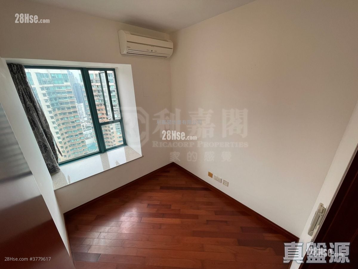 The Long Beach Sell 3 Bedrooms , 2 Bathrooms 816 ft²