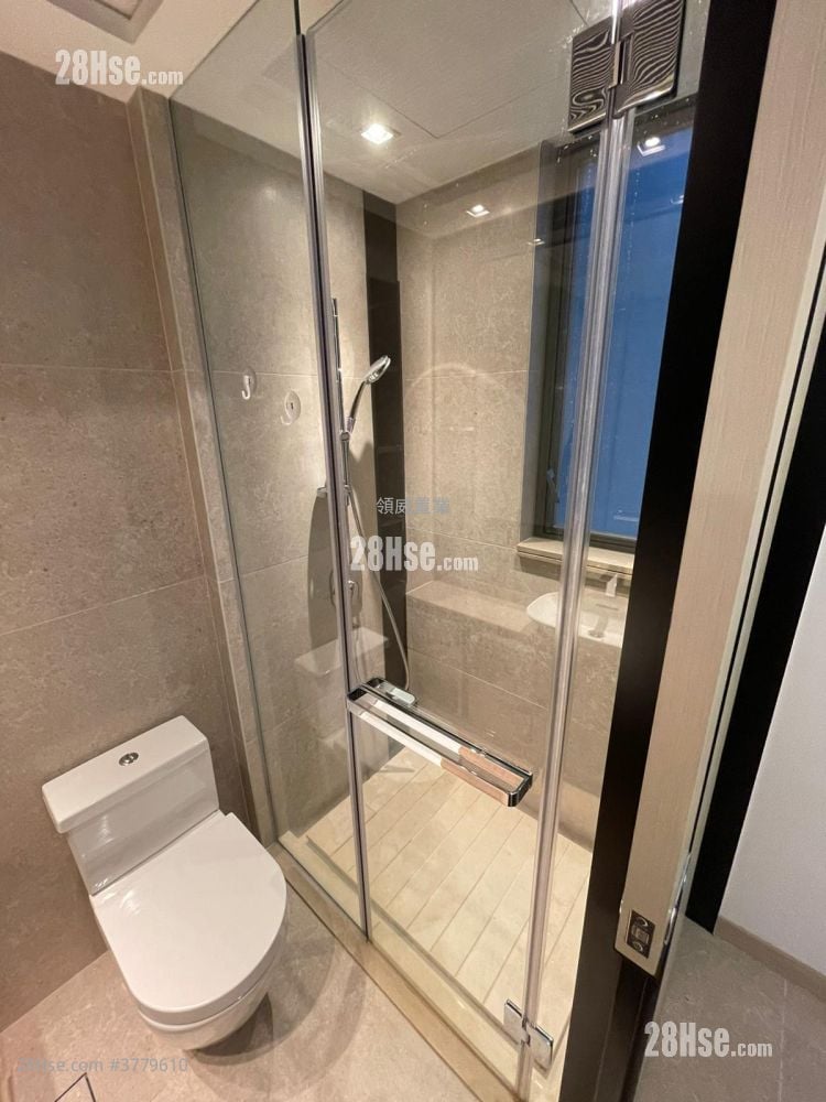 Downtown 38 Rental 1 Bedroom , 1 Bathroom 309 ft²