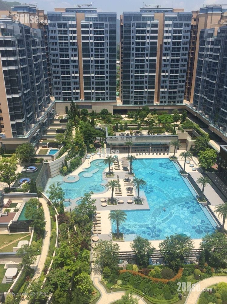 峻峦 售盘 3 房 , 2 浴室 716 平方尺