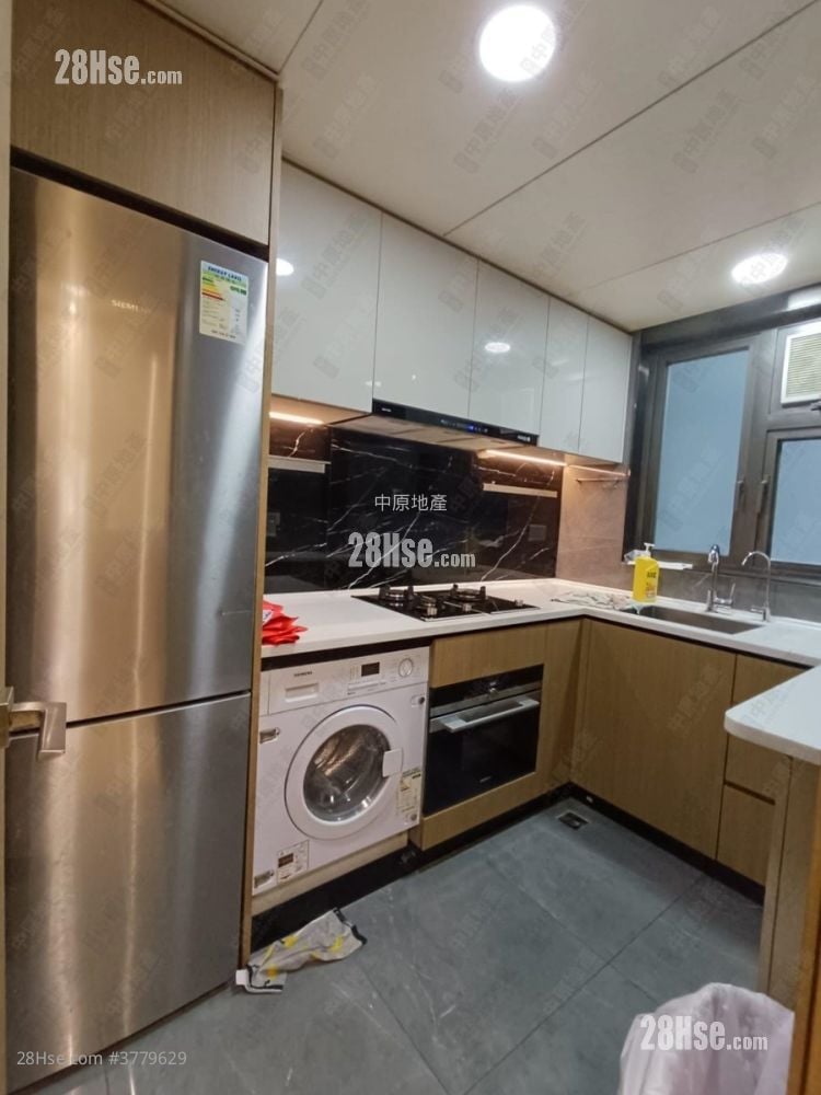 朗城滙 售盘 3 房 , 2 浴室 719 平方尺