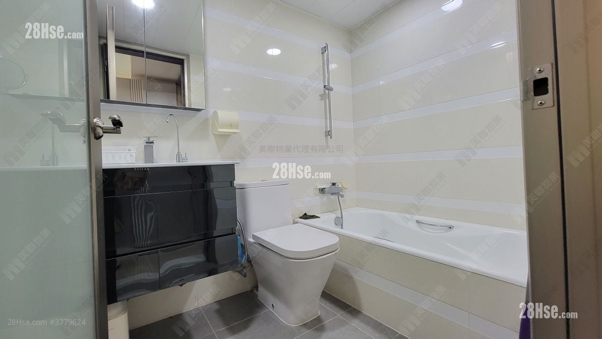 康豪苑 售盘 3 房 , 5+ 浴室 1,802 平方尺