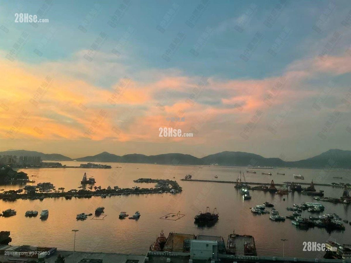 The Seacrest Sell 3 Bedrooms 609 ft²