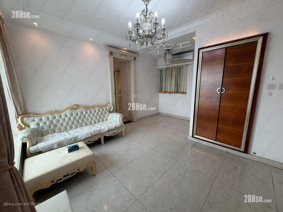 The Seacrest Sell 3 Bedrooms 609 ft²