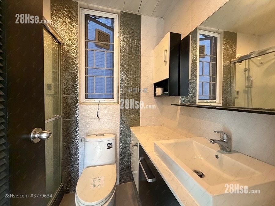 芙蓉园 售盘 3 房 689 平方尺