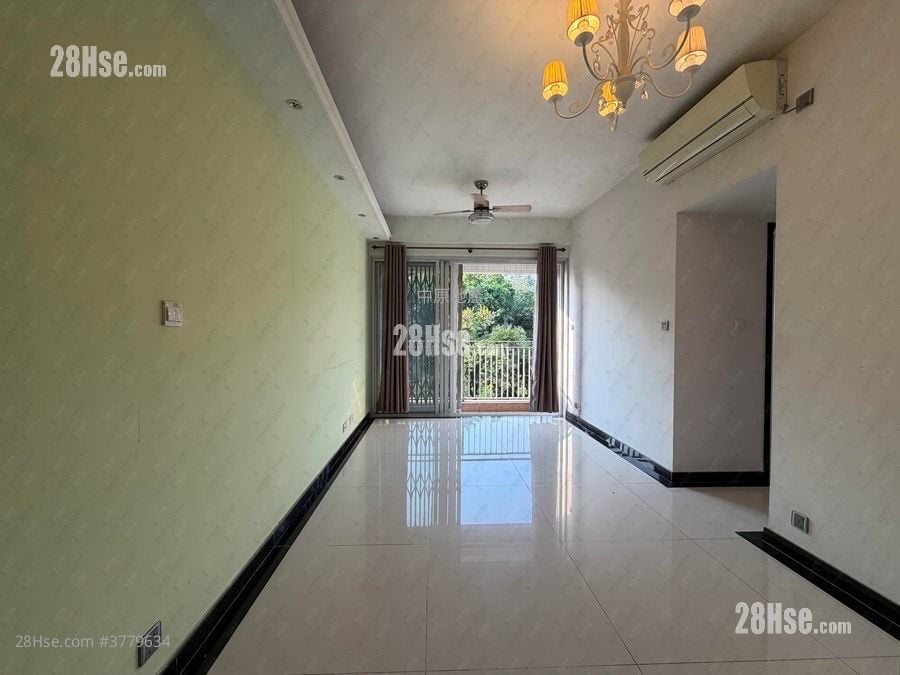 芙蓉园 售盘 3 房 689 平方尺