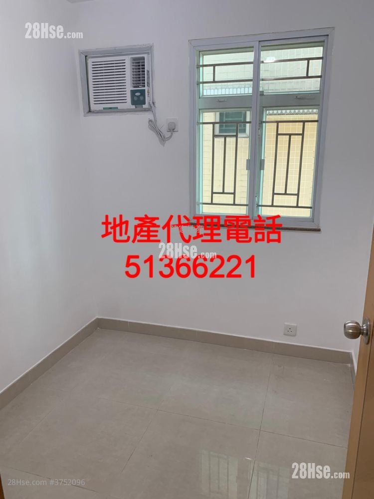 村屋 租盘 3 房 , 1 浴室 700 平方尺