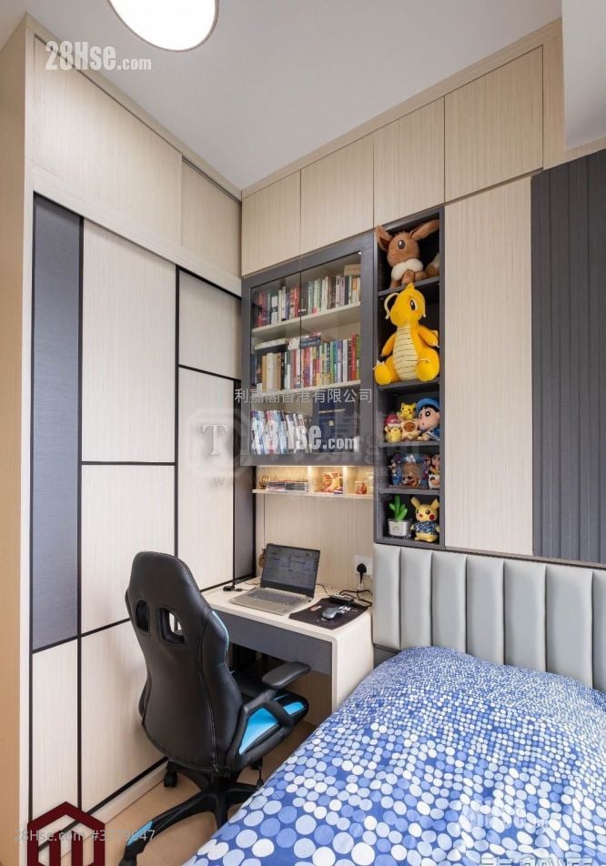 Ocean Marini Sell 4 Bedrooms 1,062 ft²