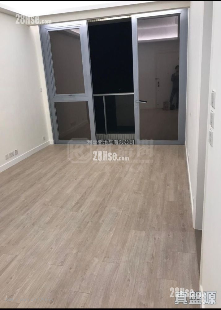 Residence Bel-Air Sell 2 Bedrooms , 2 Bathrooms 729 ft²