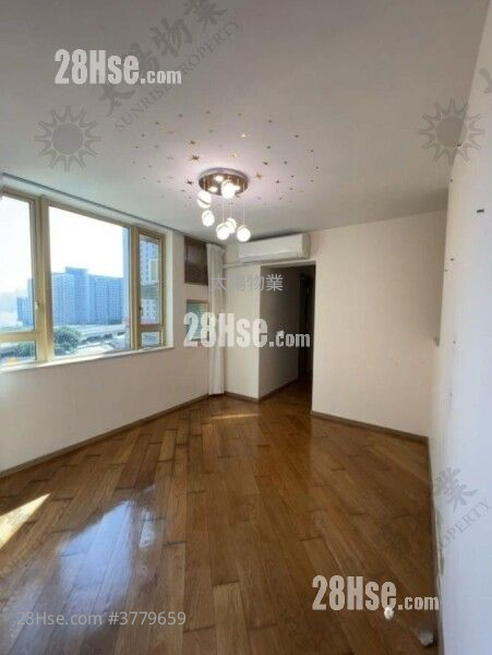 海滨南岸 售盘 3 房 590 平方尺