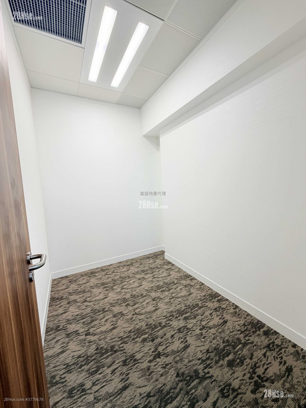 China Shipbuilding Tower Rental 5+ Bedrooms