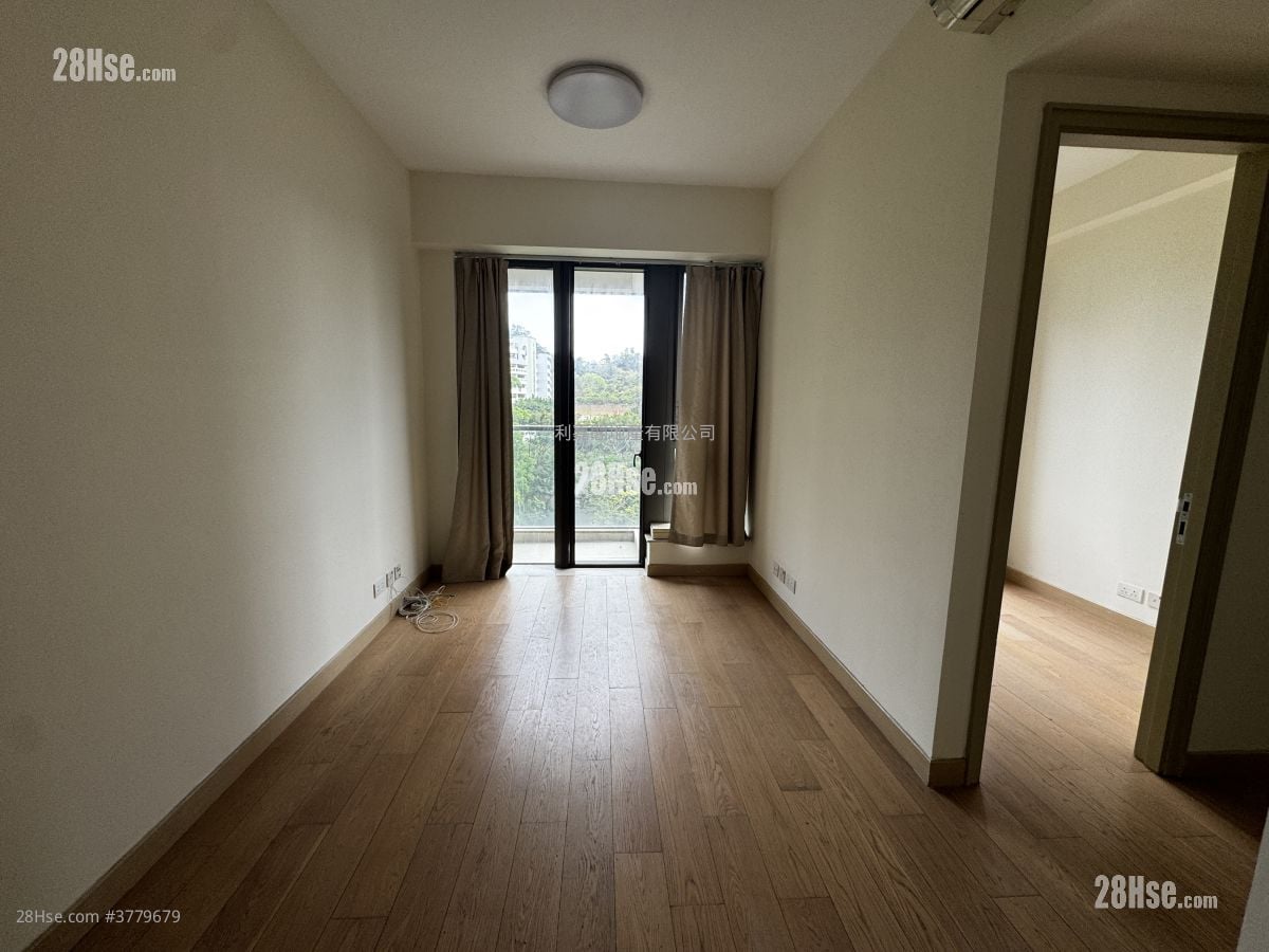 NAPA 租盘 2 房 , 1 浴室 542 平方尺