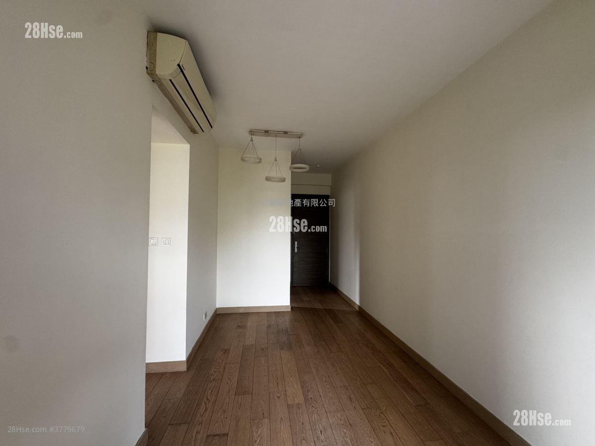 NAPA 租盘 2 房 , 1 浴室 542 平方尺