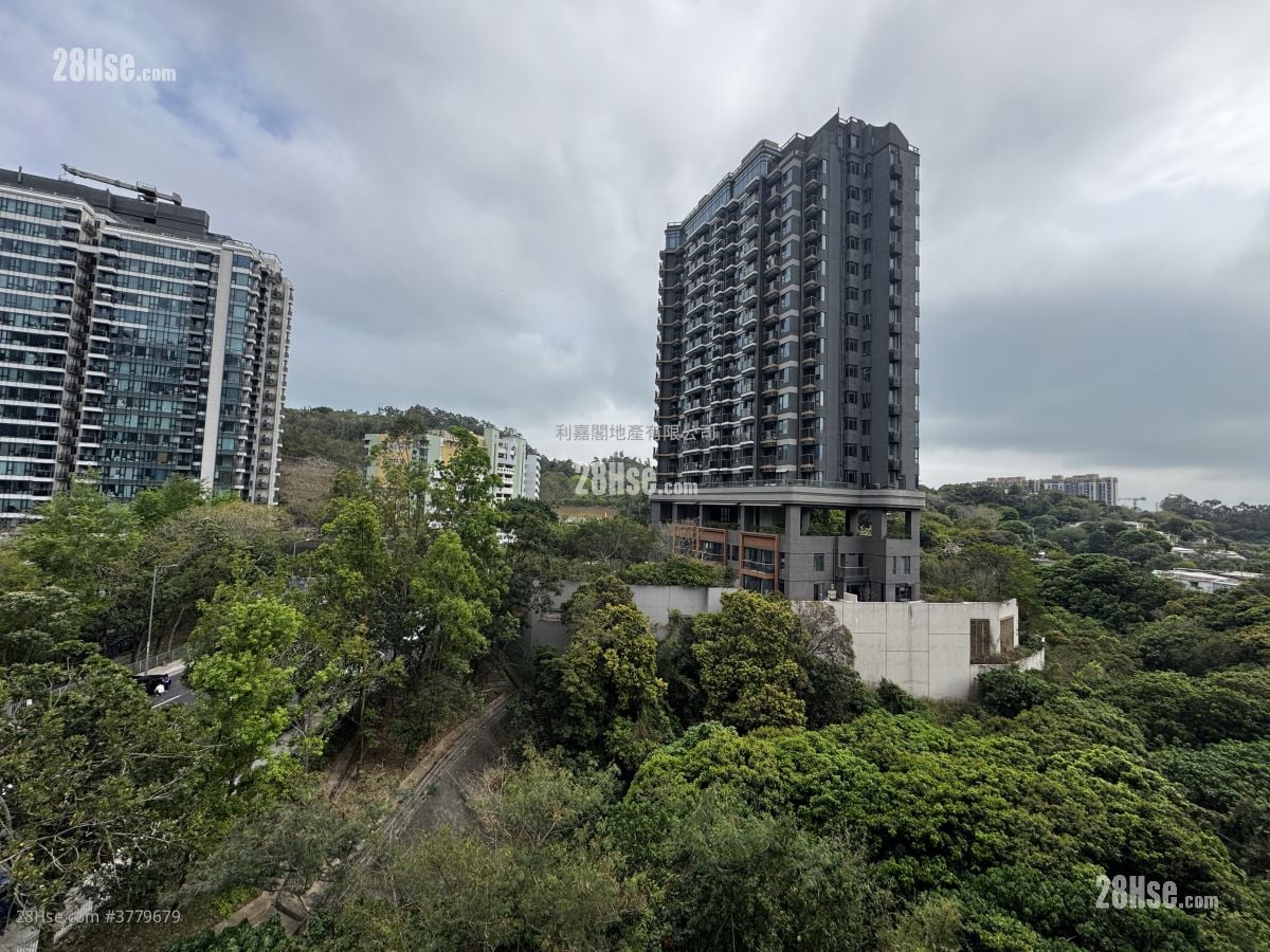 NAPA 租盘 2 房 , 1 浴室 542 平方尺