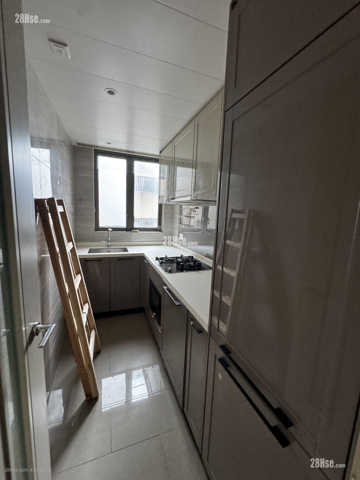 NAPA 租盘 2 房 , 1 浴室 542 平方尺