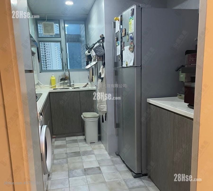 La Costa Sell 3 Bedrooms 811 ft²