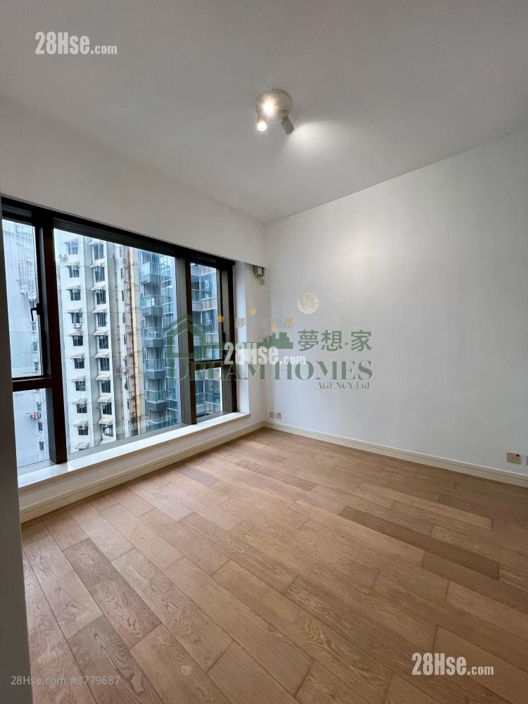 Kensington Hill 售盘 3 房 , 2 浴室 865 平方尺