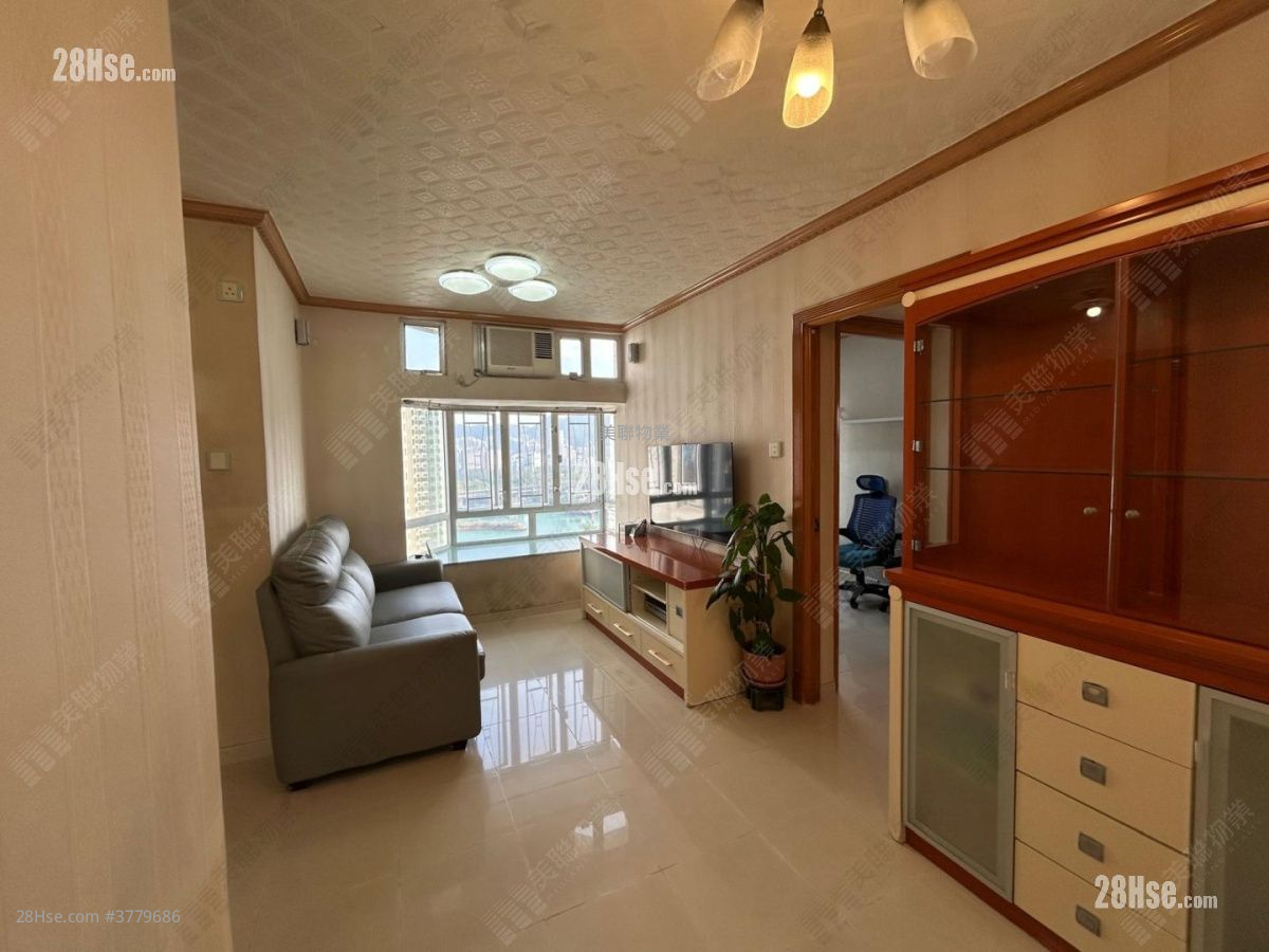 Greenfield Garden Sell 3 Bedrooms 513 ft²