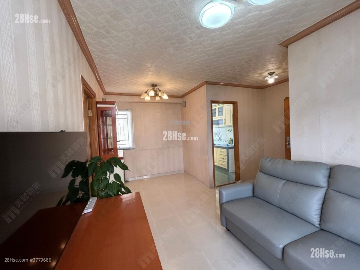 Greenfield Garden Sell 3 Bedrooms 513 ft²