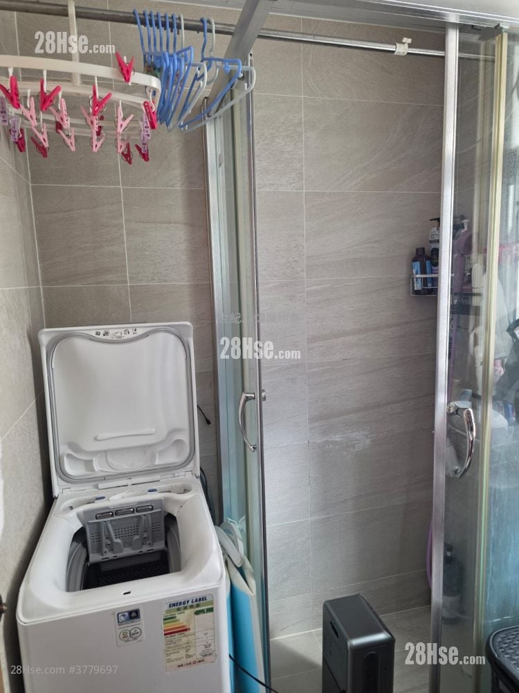 Kwong On Building Sell 2 Bedrooms 337 ft²