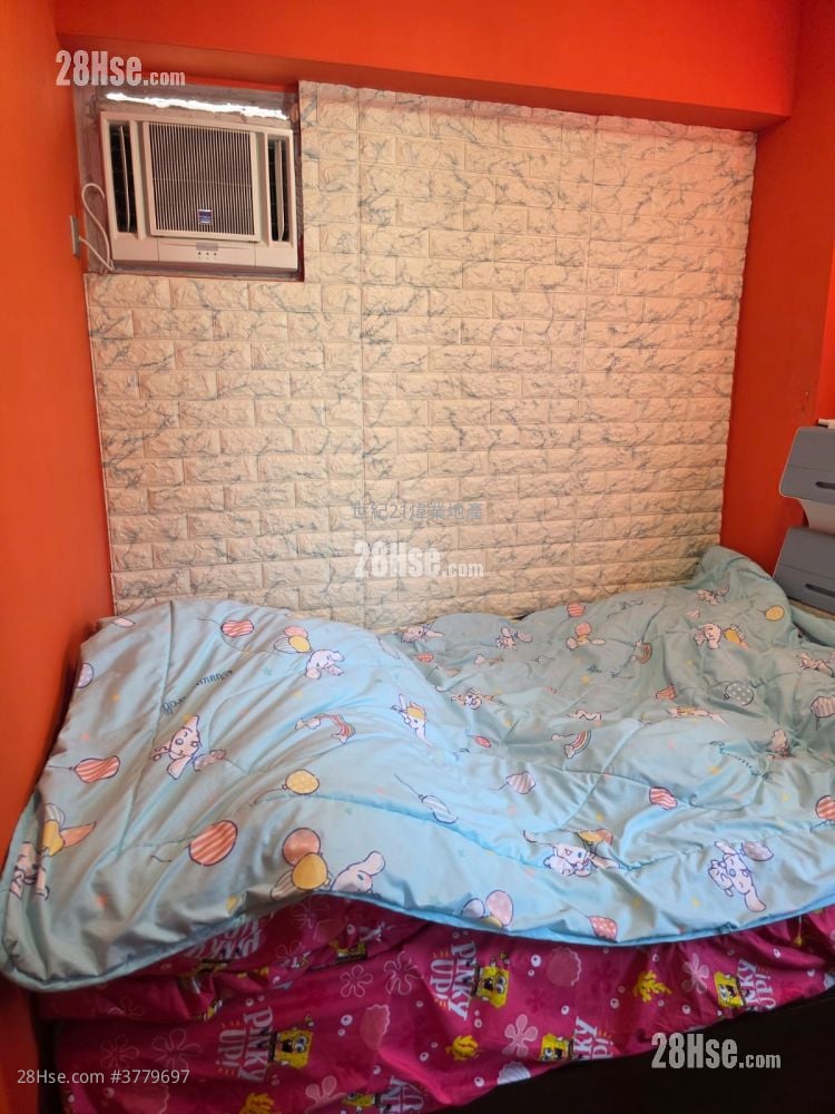 Kwong On Building Sell 2 Bedrooms 337 ft²