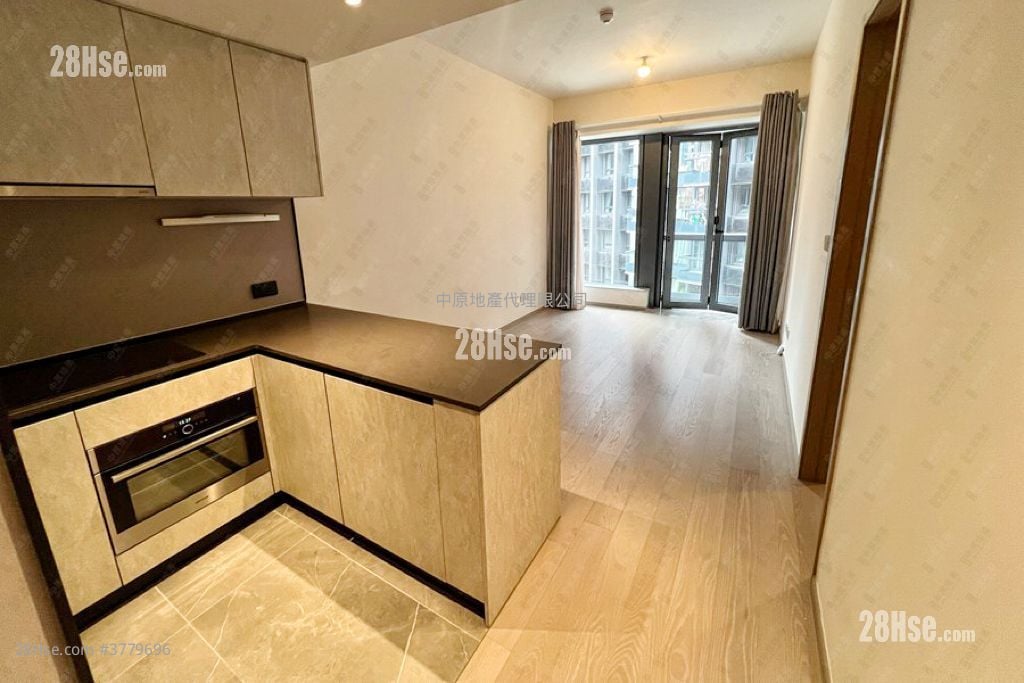 Ontolo Sell 1 Bedroom 390 ft²