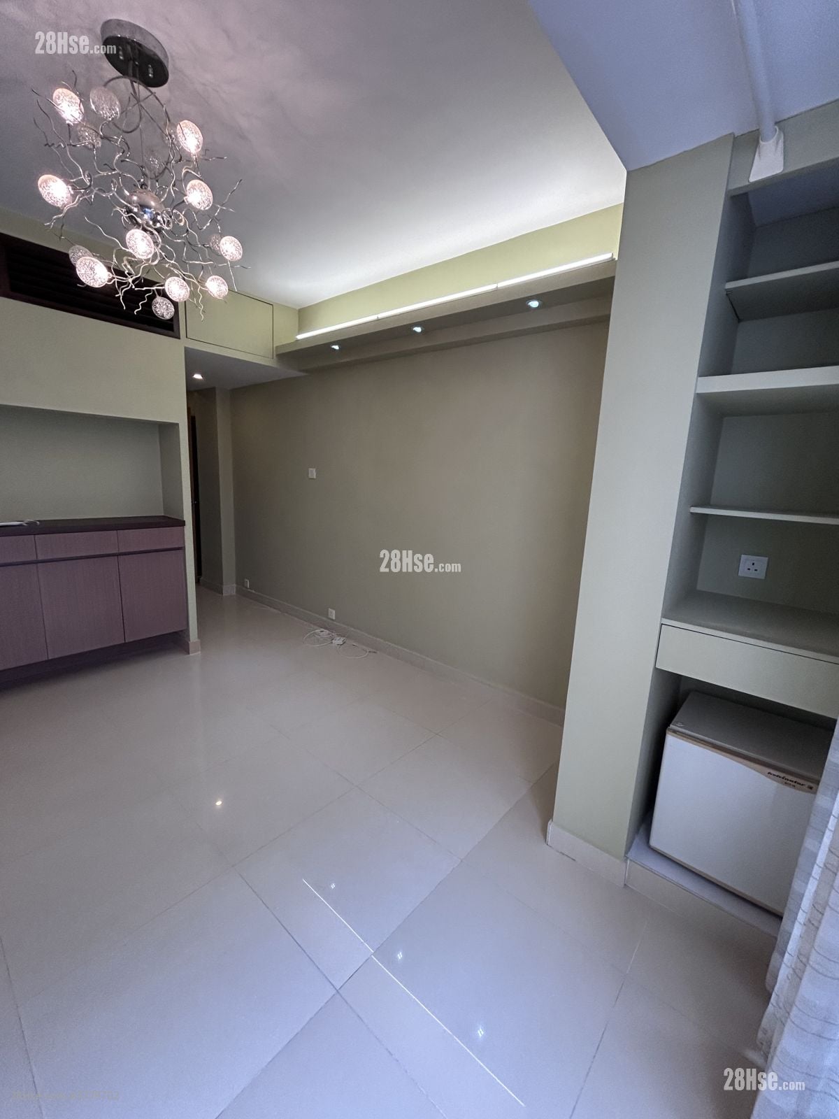 Carlton Mansion Sell 3 Bedrooms , 2 Bathrooms 723 ft²