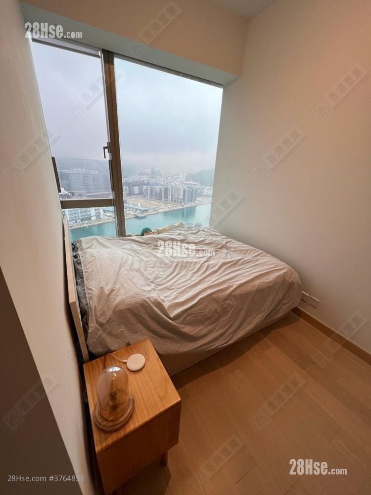 Ocean Marini Sell 2 Bedrooms , 1 Bathroom 545 ft²