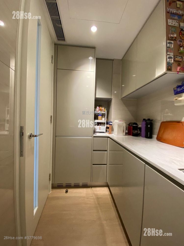 Oma By The Sea Rental 3 Bedrooms , 2 Bathrooms 619 ft²