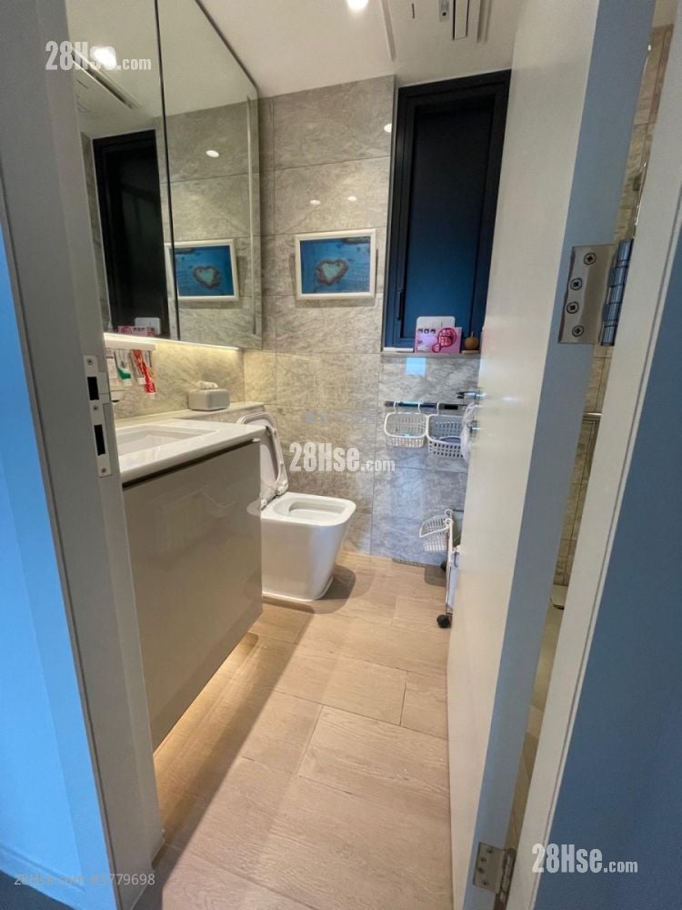 Oma By The Sea Rental 3 Bedrooms , 2 Bathrooms 619 ft²