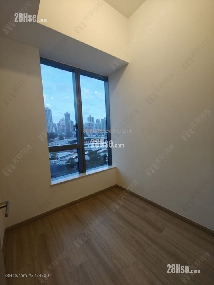 朗天峰 售盘 2 房 , 1 浴室 397 平方尺