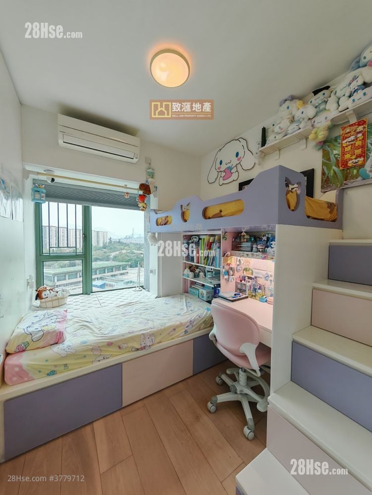 Nob Hill Sell 3 Bedrooms 761 ft²