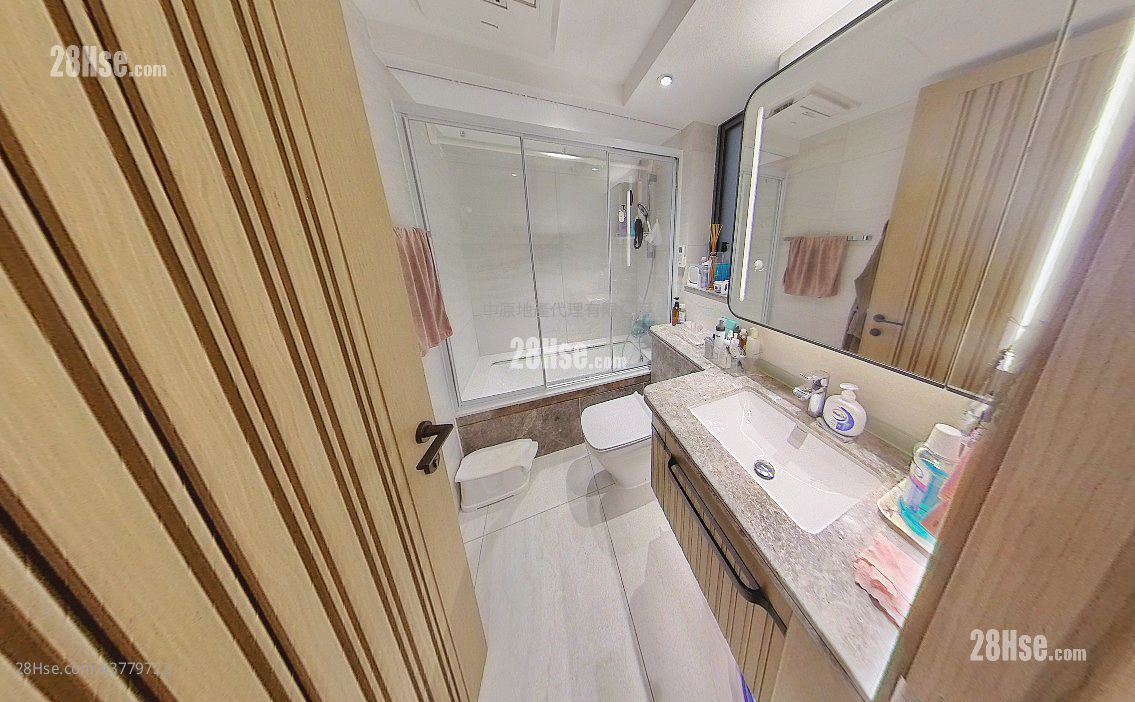 Ontolo Sell 2 Bedrooms 771 ft²