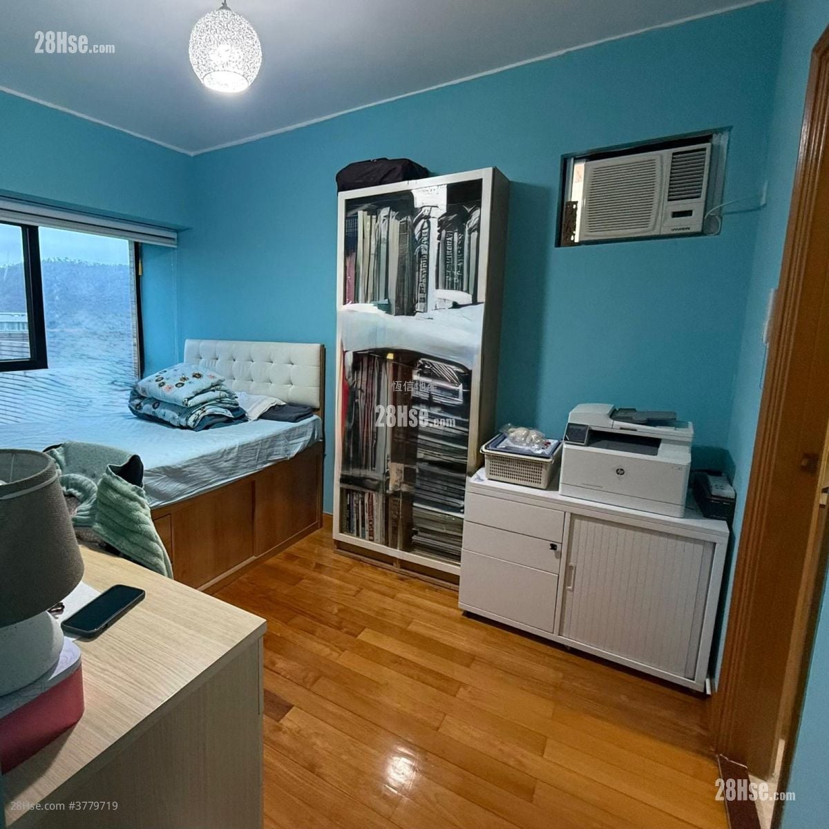 Hanley Villa Sell 3 Bedrooms , 2 Bathrooms 593 ft²