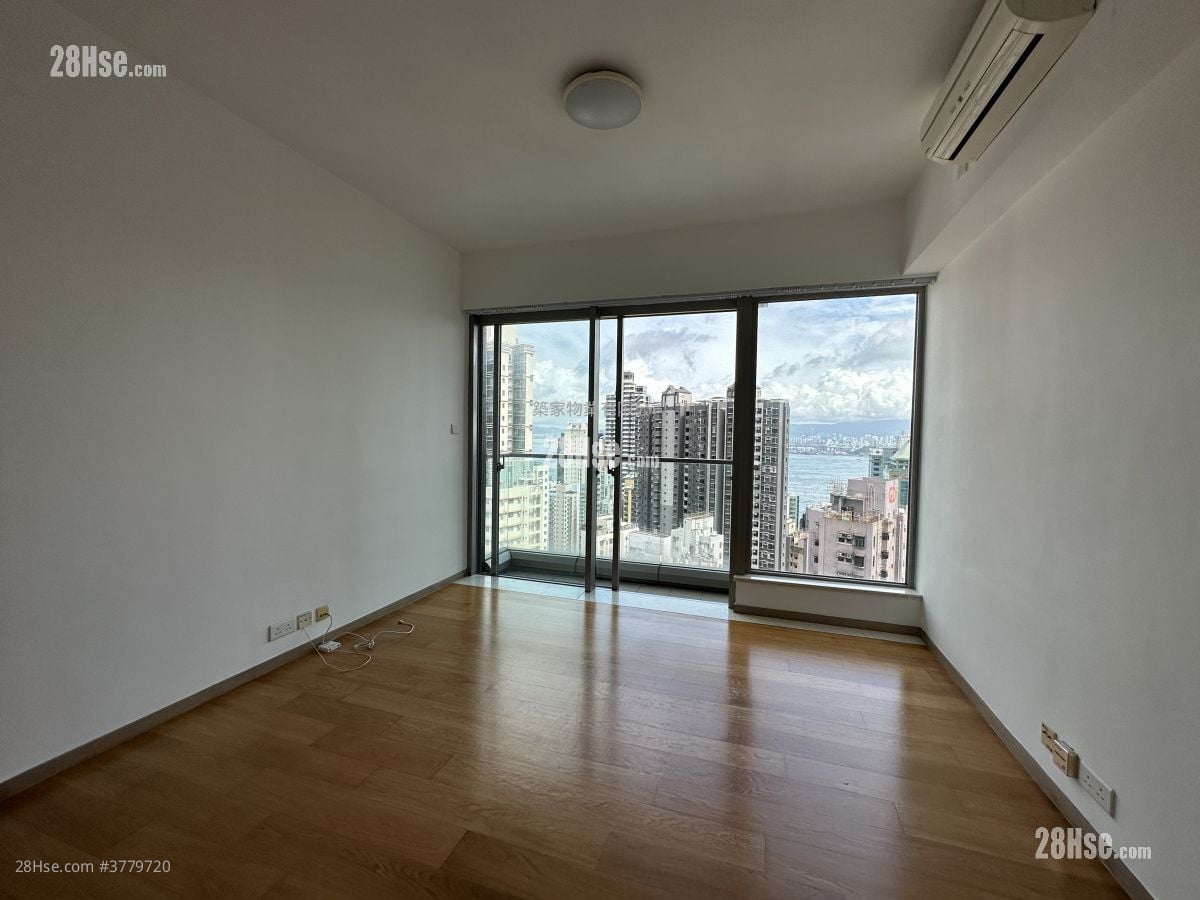 The Summa Sell 954 ft²