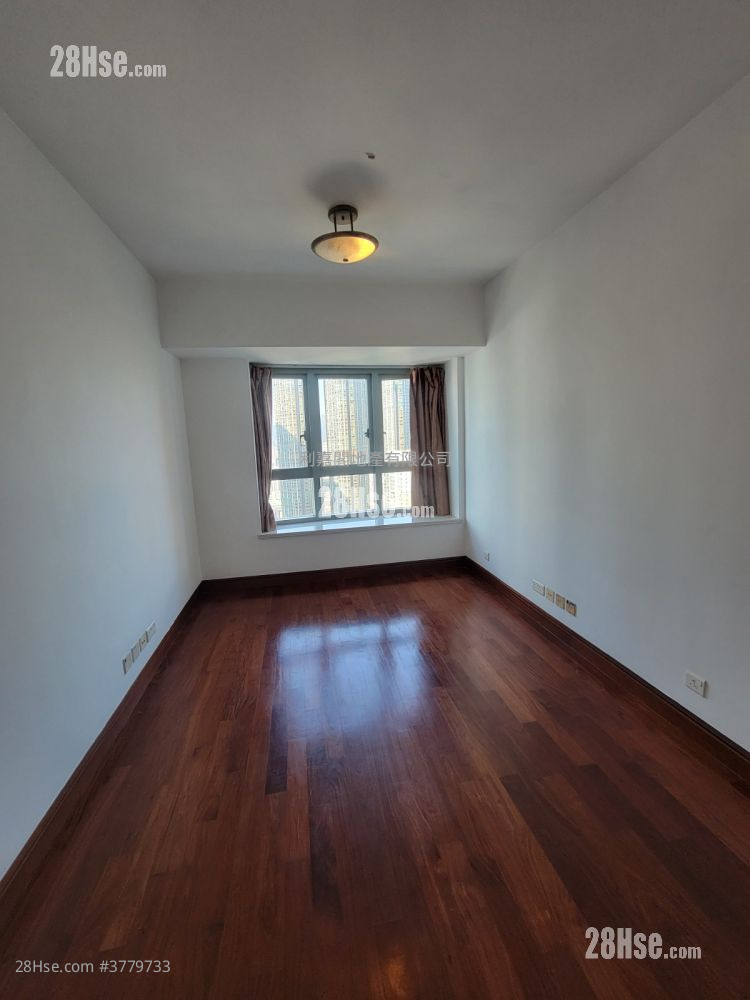 君临天下 租盘 2 房 , 2 浴室 755 平方尺