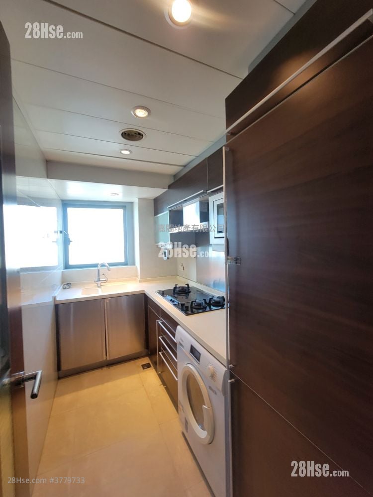 君临天下 租盘 2 房 , 2 浴室 755 平方尺