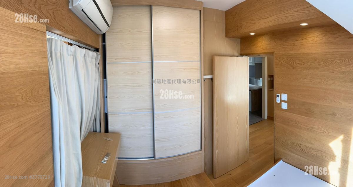 Florence Plaza Rental 2 Bedrooms , 1 Bathroom 354 ft²