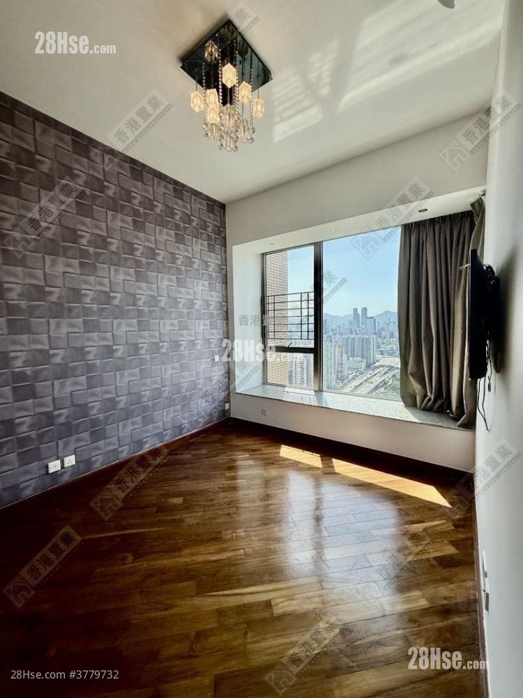 帝峰皇殿 租盘 4 房 , 2 浴室 1,113 平方尺