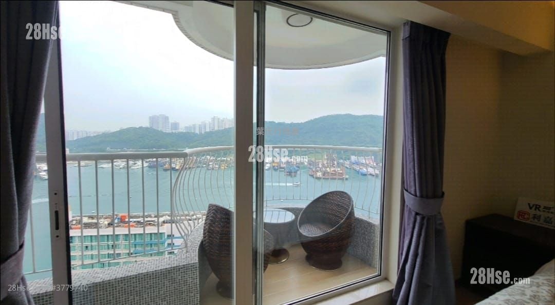 金丽苑 售盘 4 房 2,030 平方尺