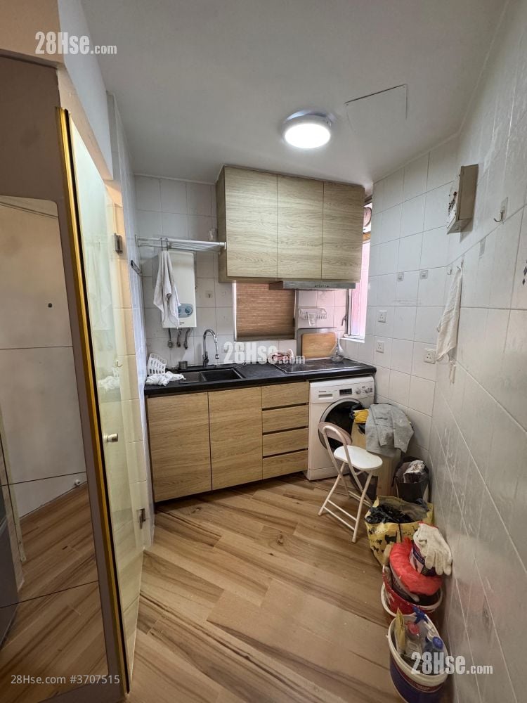 Kwun Hei Court Rental 1 Bedroom , 1 Bathroom 211 ft²