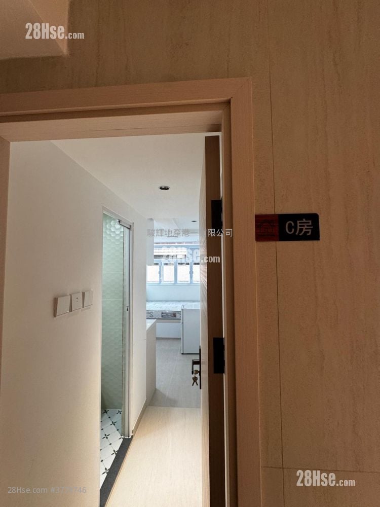 汉兴大厦 租盘 开放式间隔 , 1 浴室 170 平方尺