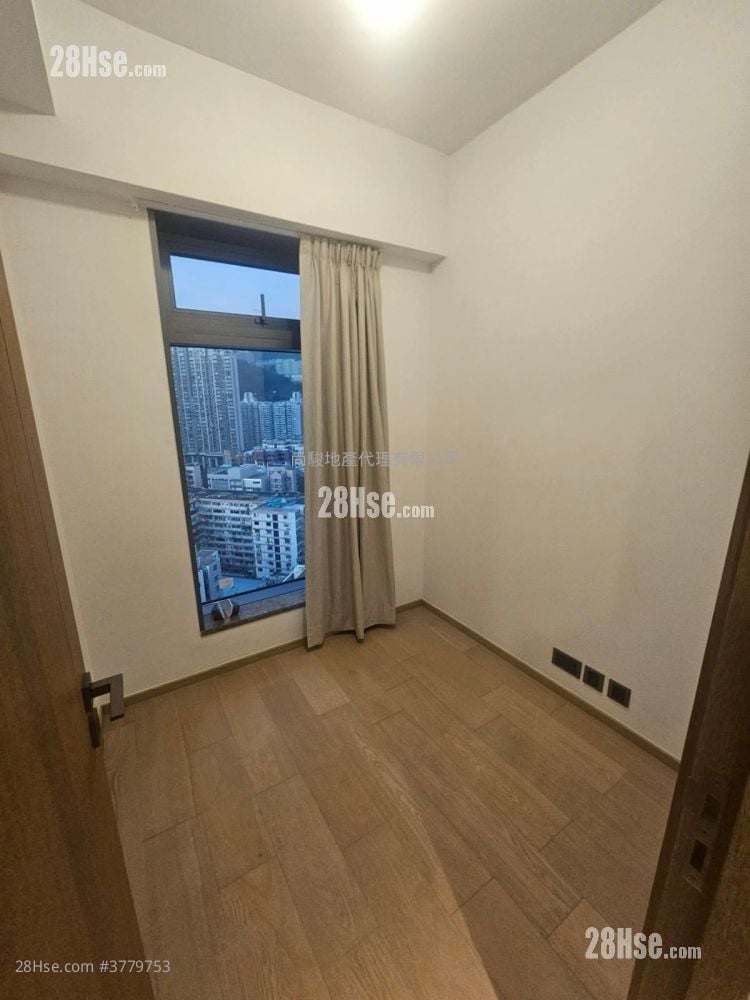 Phase 1B Of The Campton Rental 2 Bedrooms , 1 Bathroom 466 ft²