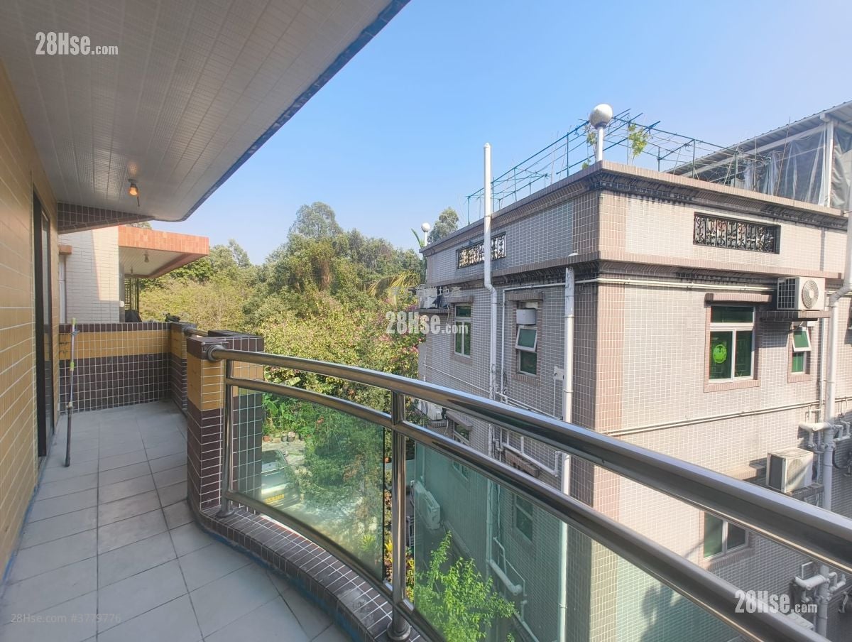 Village Sell 3 Bedrooms , 2 Bathrooms 700 ft²