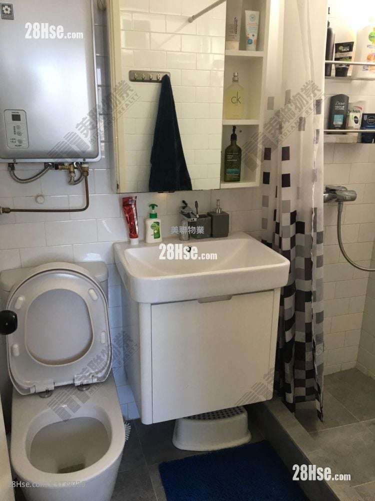 Tuen Mun Town Plaza Rental 2 Bedrooms , 1 Bathroom 326 ft²