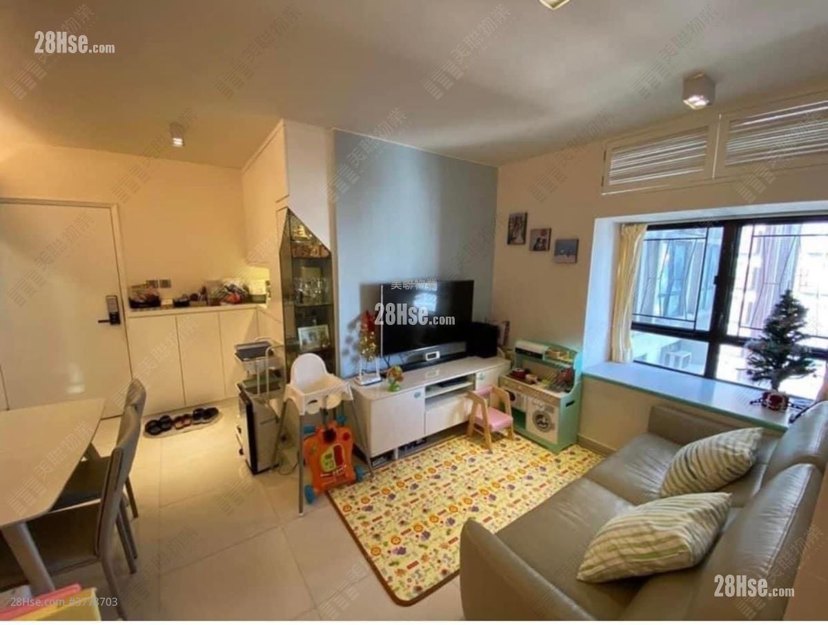 Tai Hing Gardens Rental 2 Bedrooms , 1 Bathroom 447 ft²
