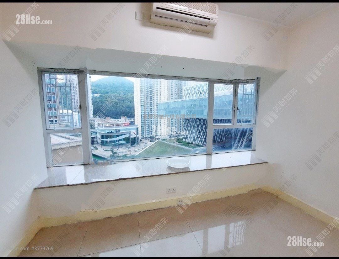 Metro Town Sell 3 Bedrooms , 2 Bathrooms 638 ft²